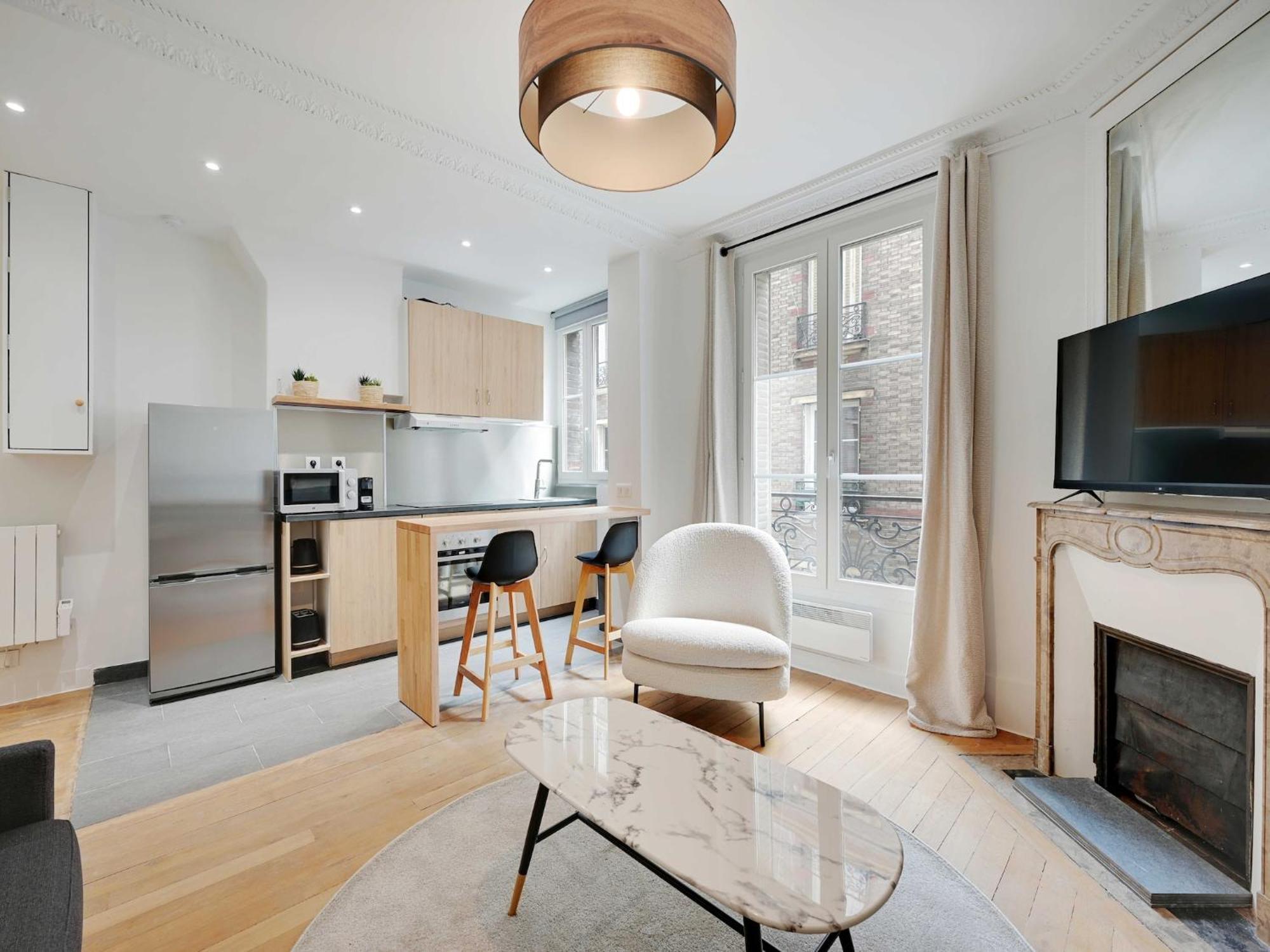 Very For 2 People Batignolles - Nollet Mobility Lease Parijs